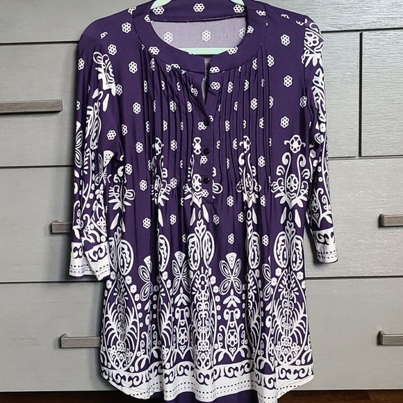 Purple Floral 3/4 Sleeve Flowy Tunic Blouse - Picture 2 of 4